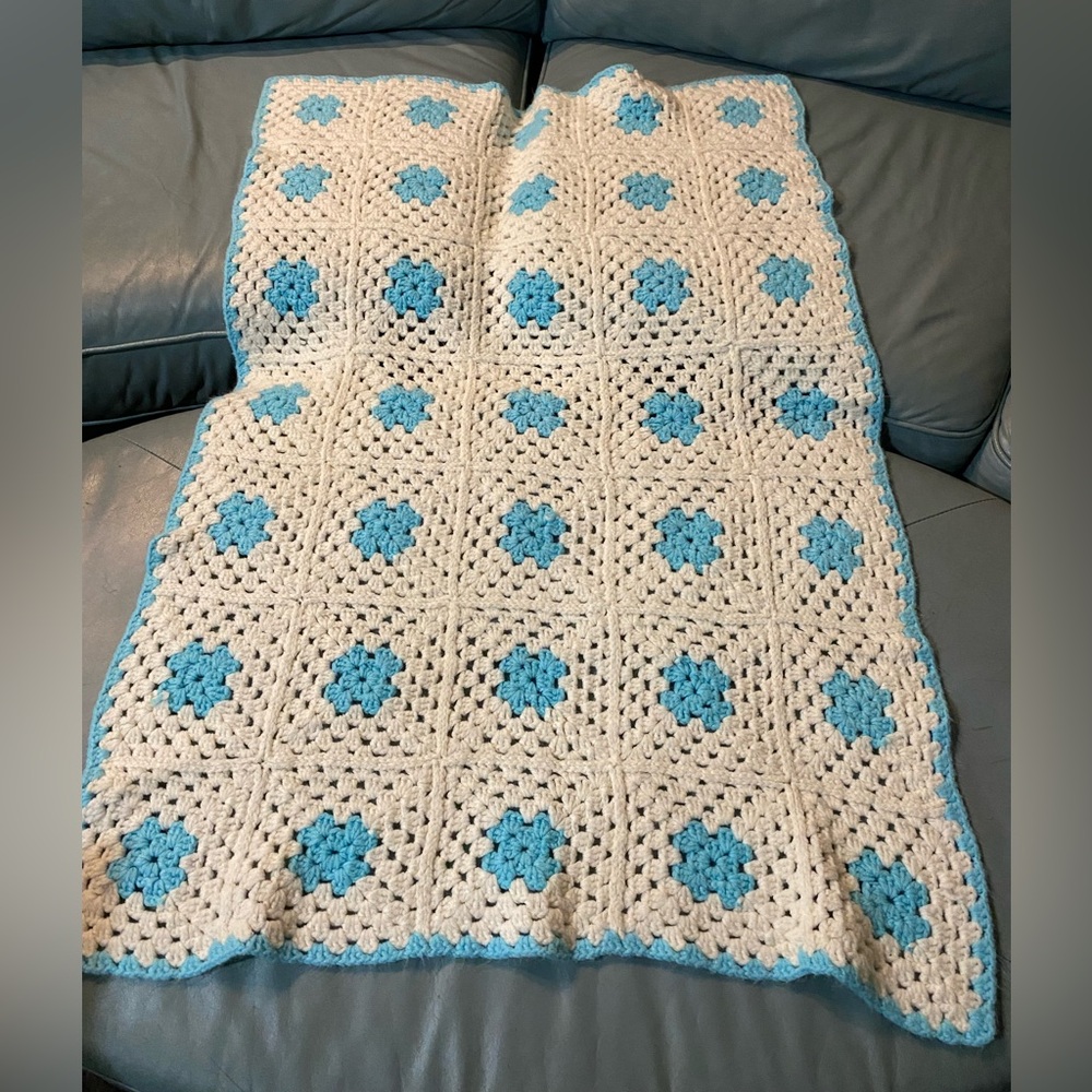 Handmade baby/toddler Afghan